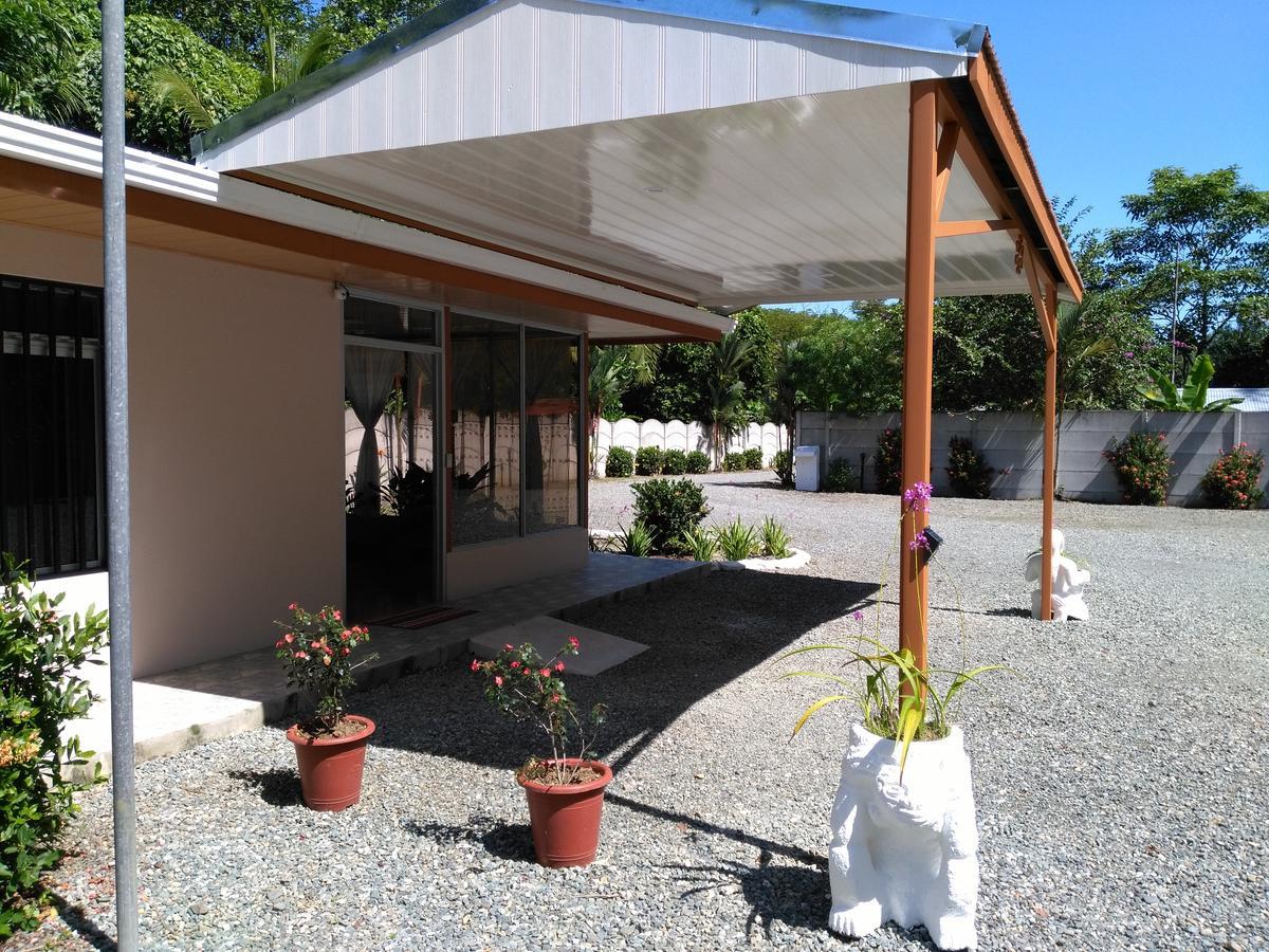 Puerto Vargas Lodge Cahuita Kültér fotó